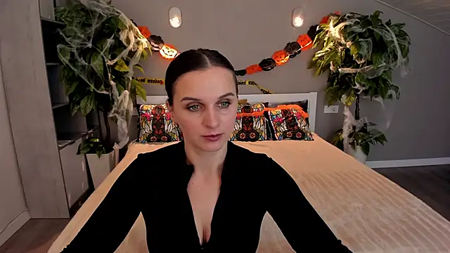 SofiSoft online show from 10/25/25, 07:25