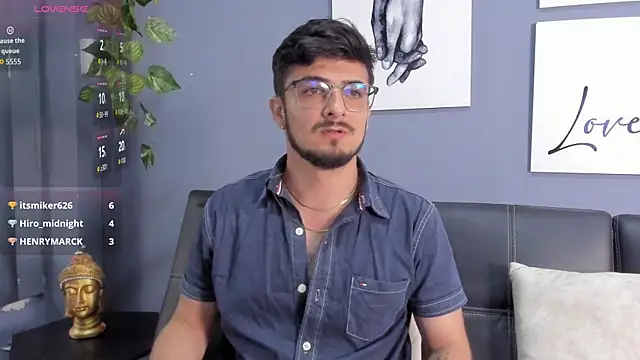 AaronFuentes7 online show from 09/13/25, 07:47