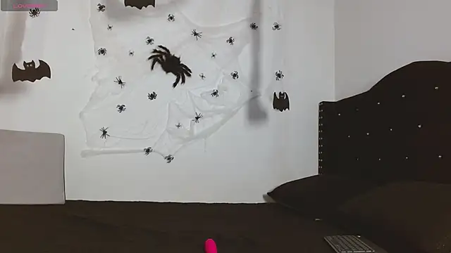 SamyRoss online show from 10/19/25, 06:05