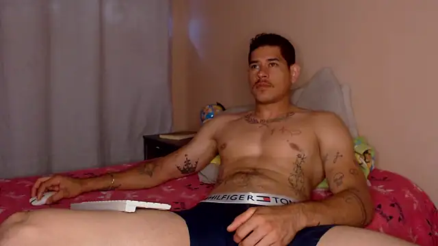 Jffer sLHom online show from 04/03/26, 07:42