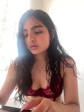 Clementyne30 online show from 10/04/25, 08:43