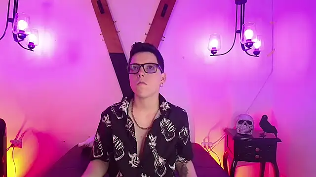 SpencerMontgomery online show from 11/19/25, 07:36