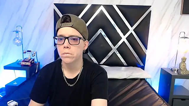 SpencerMontgomery online show from 11/30/25, 04:30