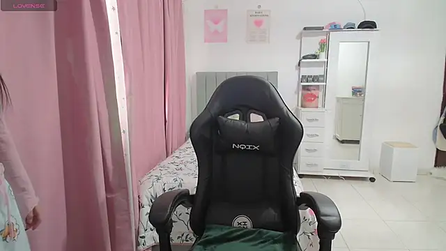 violetta blackk online show from 02/26/26, 04:18