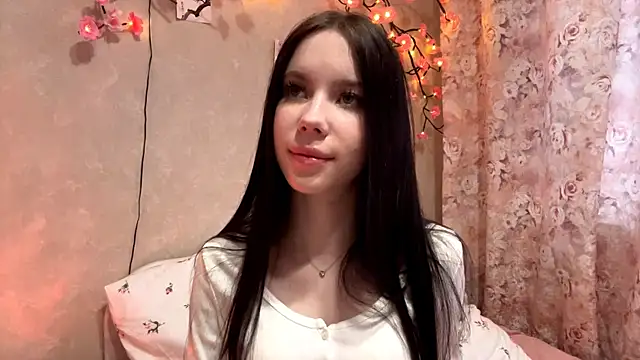 AxyKitten online show from 11/26/25, 12:16