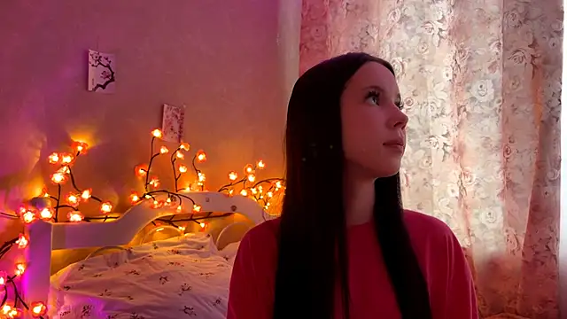 AxyKitten online show from 10/20/25, 12:17