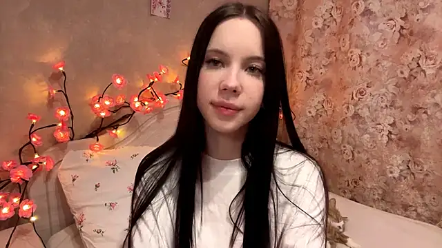 AxyKitten online show from 11/19/25, 04:40