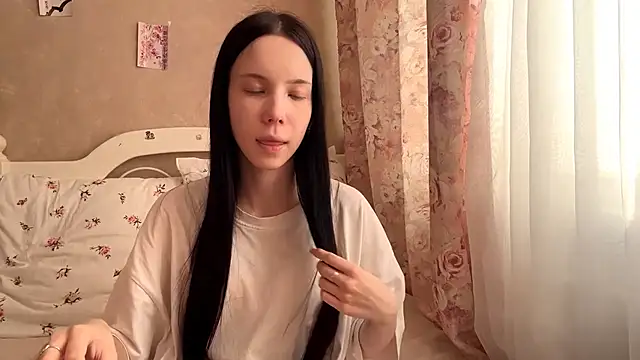 AxyKitten online show from 09/22/25, 01:17