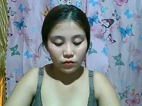 Snapshot of SexyAsianPussy4u chatting on 06/18/26, 05:50 SexyAsianPussy4u online show from 06/18/26, 05:50