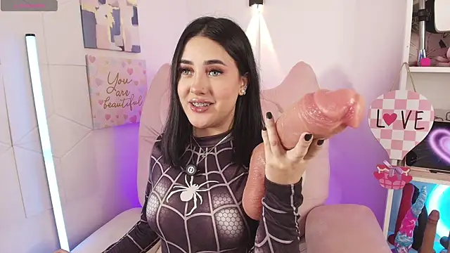 justonecute online show from 05/19/26, 02:07