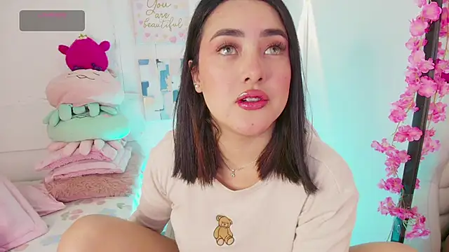 justonecute online show from 09/11/25, 12:54