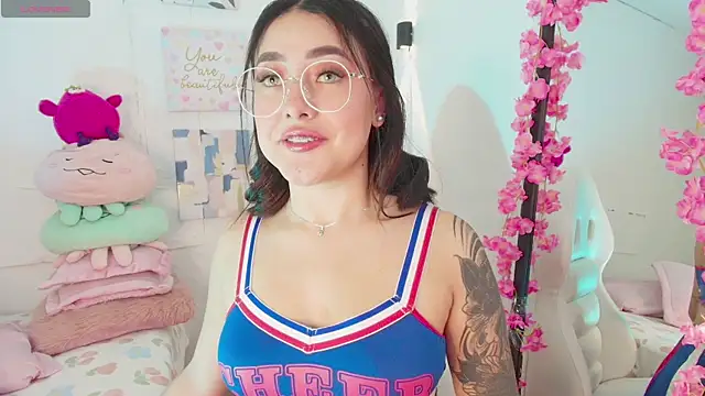 justonecute online show from 09/09/25, 02:21