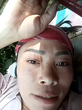 CoMay003 online show from 04/03/26, 05:58