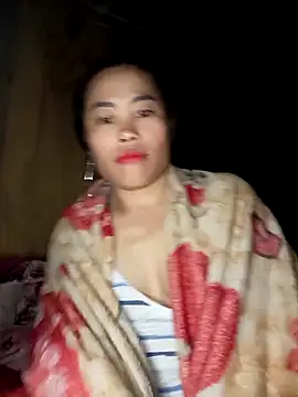 Snapshot of CoMay003 chatting on 01/18/26, 01:20 CoMay003 online show from 01/18/26, 01:20