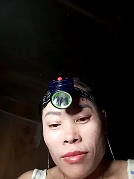 CoMay003 online show from 12/16/25, 01:04