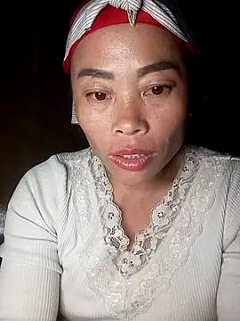 CoMay003 online show from 11/02/25, 01:49