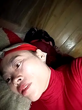 CoMay003 online show from 12/03/25, 04:39