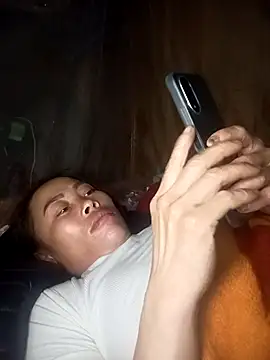 CoMay003 online show from 11/06/25, 05:22