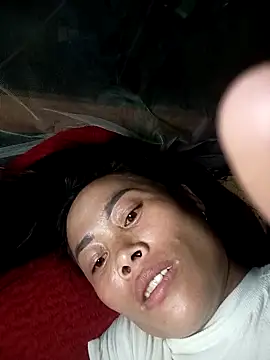 CoMay003 online show from 10/15/25, 03:09