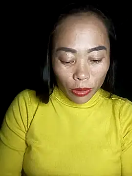 CoMay003 online show from 11/11/25, 09:04