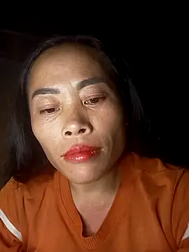 CoMay003 online show from 10/23/25, 01:21