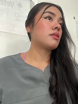 Mariaotalvaro online show from 11/10/25, 07:08