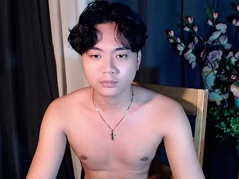 Snapshot of youre_BabyBoy chatting on 11/11/25, 04:46 youre BabyBoy online show from 11/11/25, 04:46