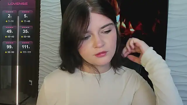 MoriGirl online show from 09/13/25, 01:11