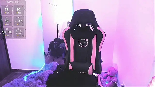 samiacooper25 online show from 10/10/25, 01:45