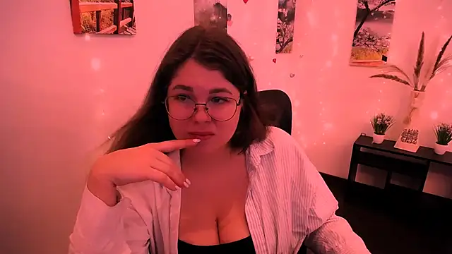 Snapshot of _Lovely_Mary chatting on 09/14/25, 07:42  Lovely Mary online show from 09/14/25, 07:42