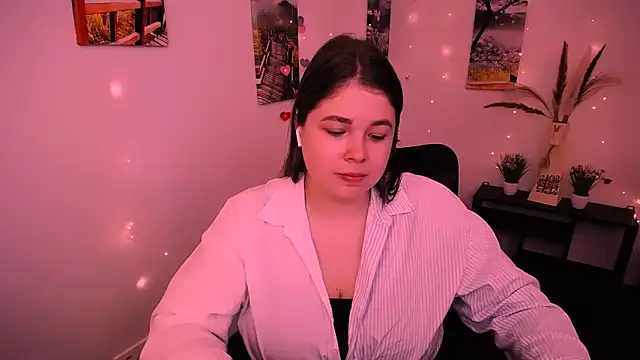 Snapshot of _Lovely_Mary chatting on 09/20/25, 11:04  Lovely Mary online show from 09/20/25, 11:04