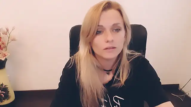 PeppyMia online show from 09/10/25, 10:03