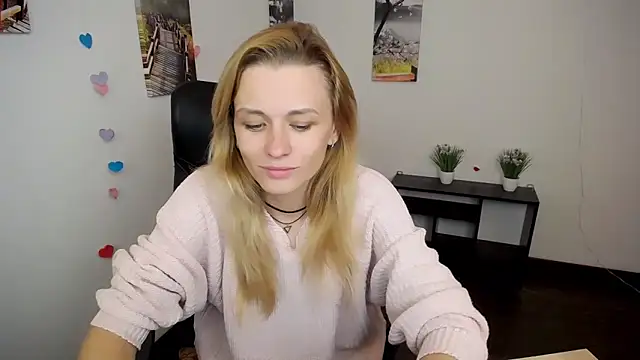 PeppyMia online show from 10/11/25, 06:58