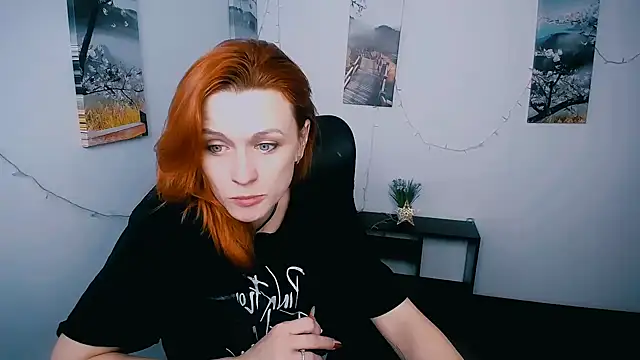 Snapshot of PeppyMia chatting on 02/24/26, 07:31 PeppyMia online show from 02/24/26, 07:31