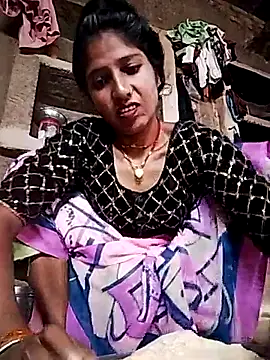 Snapshot of MISS-KAYA chatting on 09/24/25, 01:57 MISS-KAYA online show from 09/24/25, 01:57