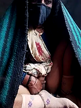 MISS-KAYA online show from 11/18/25, 10:02