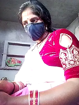 MISS-KAYA online show from 11/14/25, 08:40