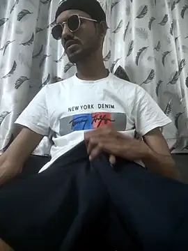 fckboy987 online show from 05/18/26, 05:29