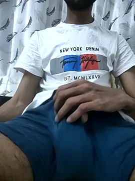 fckboy987 online show from 03/18/26, 01:57