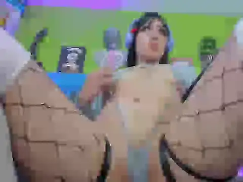 AnnaMarss online show from 11/08/25, 05:11