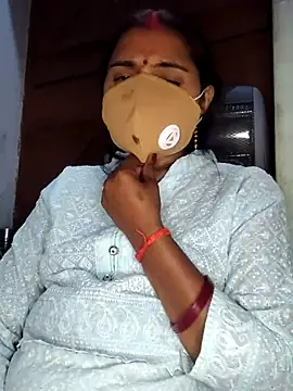 SHABNAM G online show from 12/15/25, 09:48