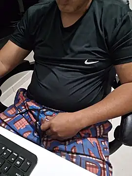 Carloskasado online show from 10/30/25, 11:12