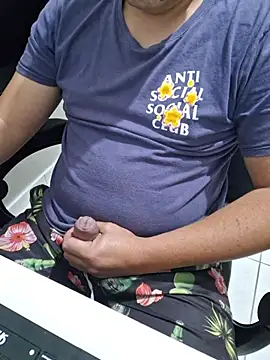 Carloskasado online show from 11/15/25, 08:46