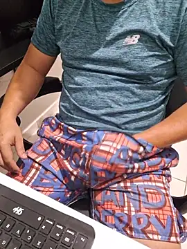 Carloskasado online show from 11/12/25, 10:46