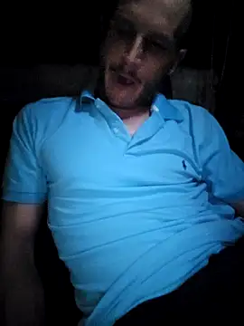 Snapshot of Romance32 chatting on 02/08/26, 02:20 Romance32 online show from 02/08/26, 02:20