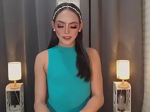 Snapshot of asian_slutt143 chatting on 07/04/26, 03:27 asian slutt143 online show from 07/04/26, 03:27