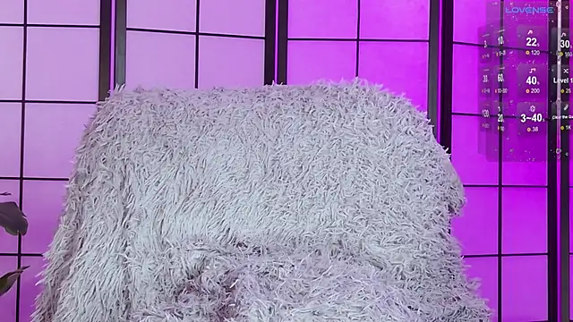 Rainy Storm online show from 12/14/25, 03:17