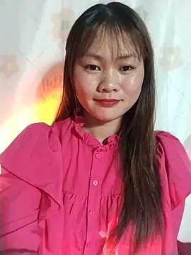 Snapshot of Sisi_dy01 chatting on 05/19/26, 12:56 Sisi dy01 online show from 05/19/26, 12:56