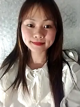 Snapshot of Sisi_dy01 chatting on 04/22/26, 12:23 Sisi dy01 online show from 04/22/26, 12:23