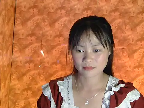 Snapshot of Sisi_dy01 chatting on 10/10/25, 01:01 Sisi dy01 online show from 10/10/25, 01:01